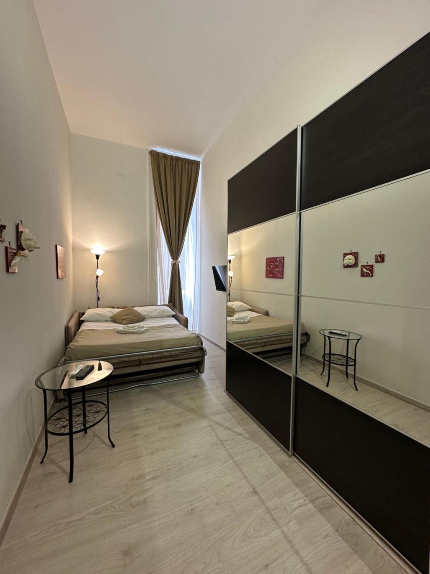 Stay Soft Apartment - Centro Storico Napoli Εξωτερικό φωτογραφία