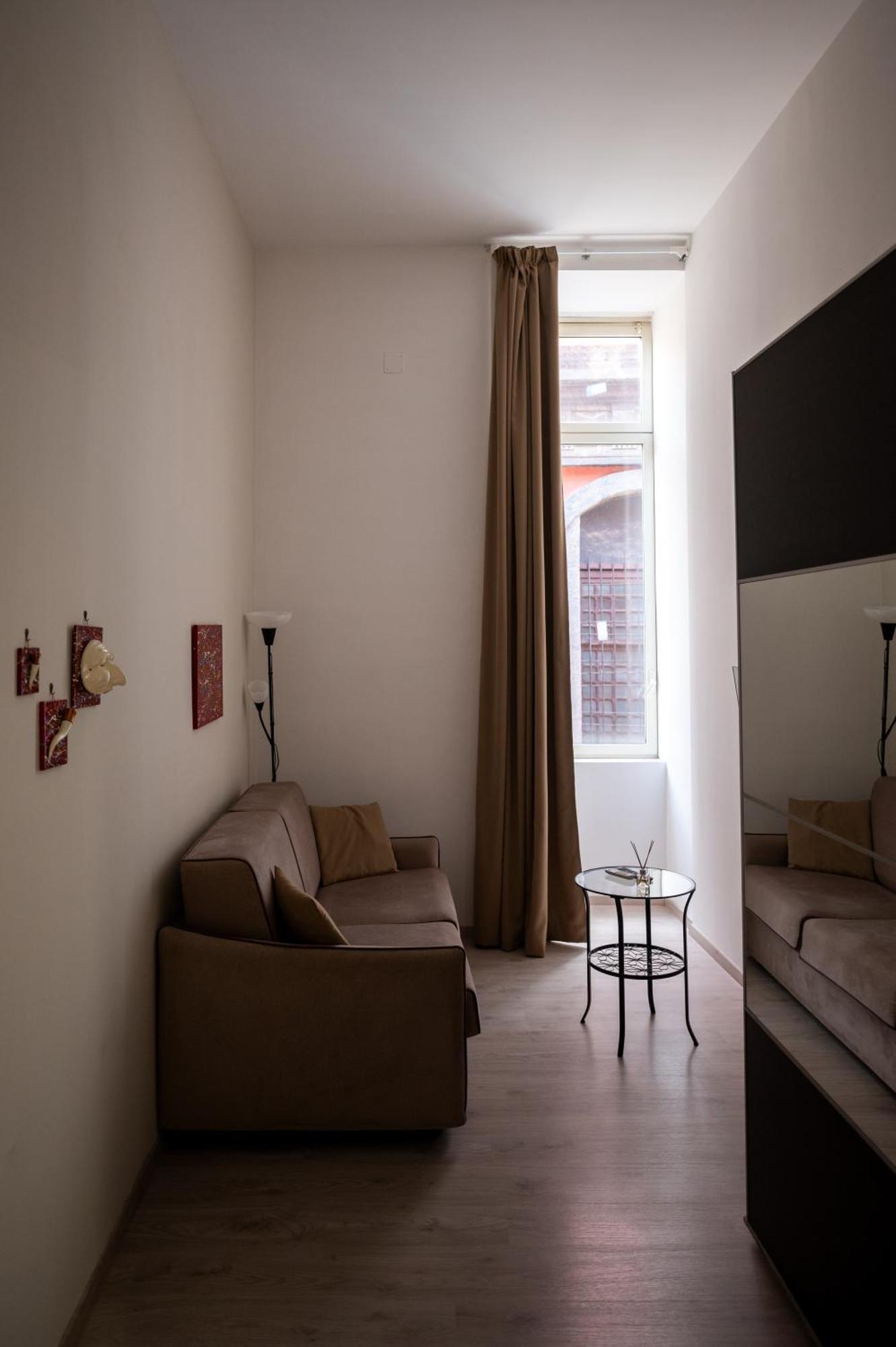 Stay Soft Apartment - Centro Storico Napoli Εξωτερικό φωτογραφία