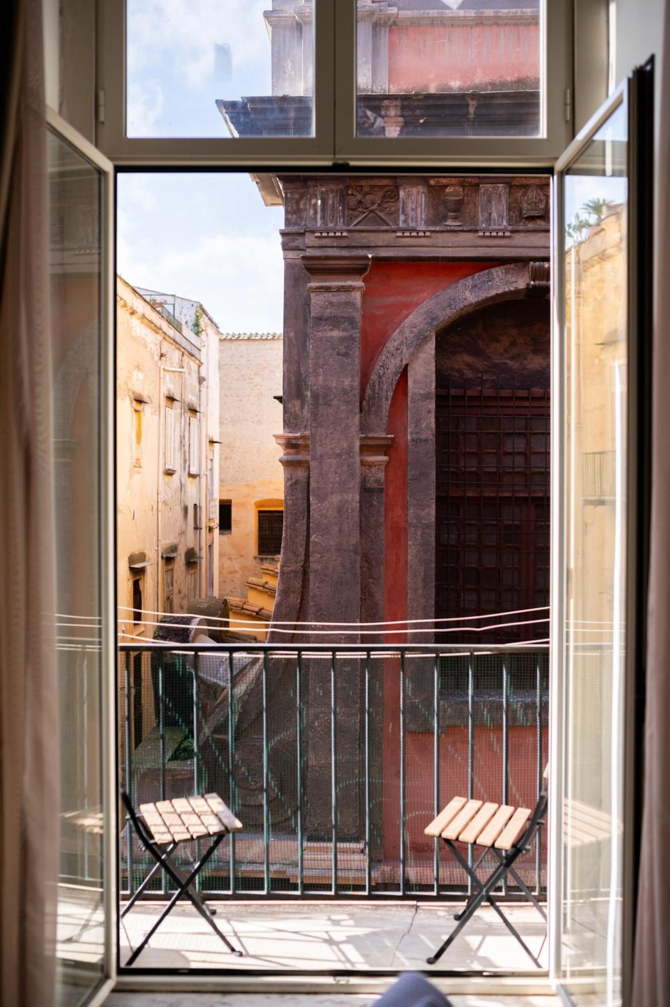 Stay Soft Apartment - Centro Storico Napoli Εξωτερικό φωτογραφία